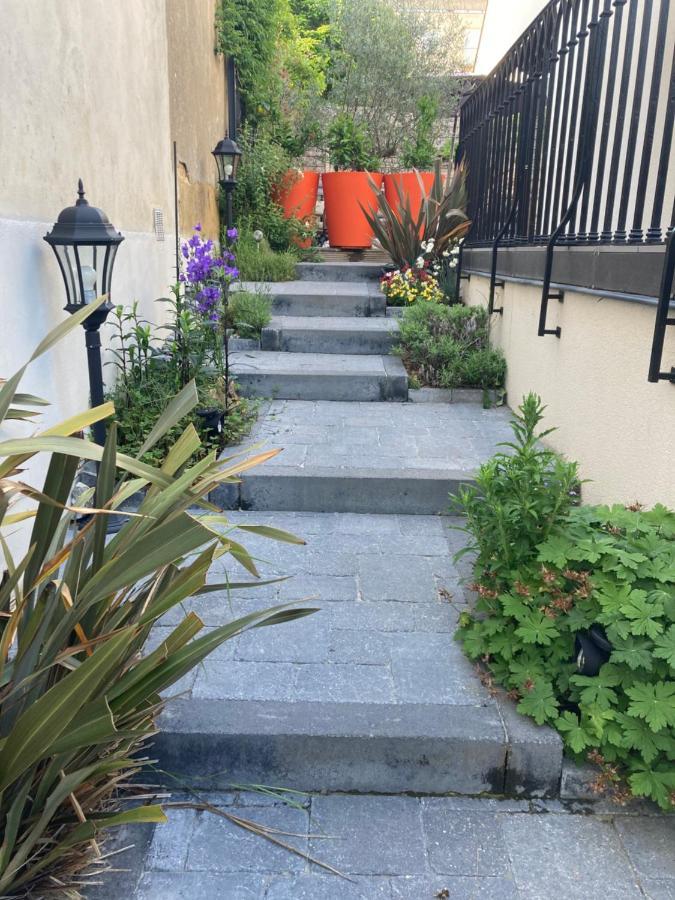 Villa du jardin des plantes 56 Rue Prémartine Le Mans Esterno foto